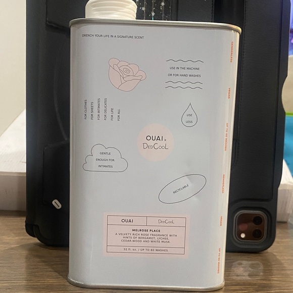 Laundry Fragrance OUAI DedCool Melrose Place - Picture 1 of 9